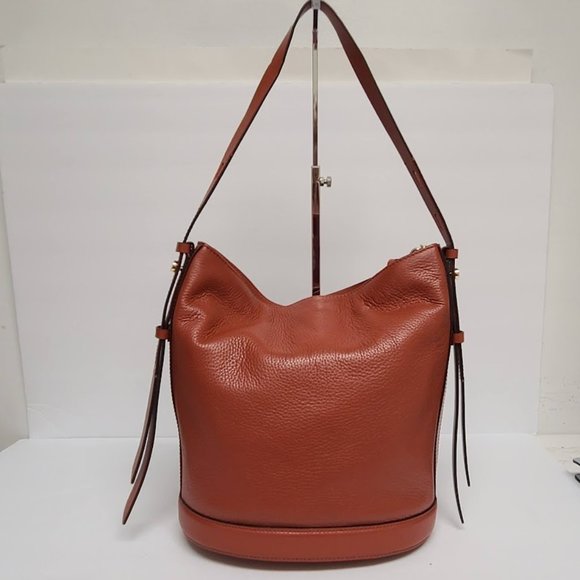 Michael Kors Reese Hobo. - Picture 4 of 7
